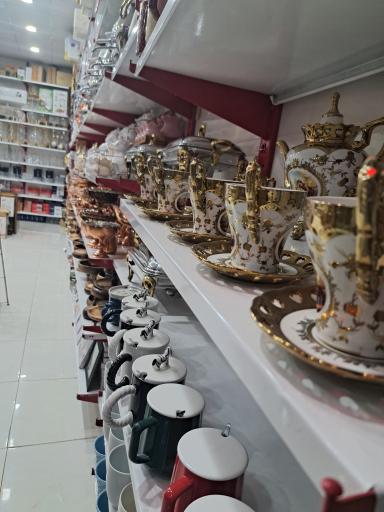 عکس فروشگاه لوازم خانگی هوم لوکس 