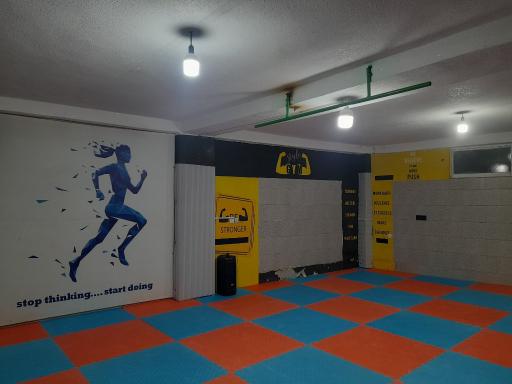 عکس مجموعه ورزشی اوج