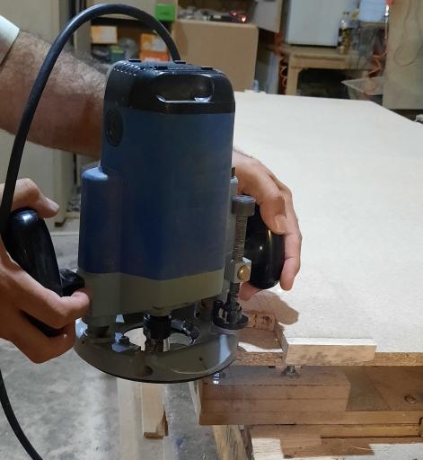 عکس کف تخت خواب شرکت آذر صنعت ابراهیمی