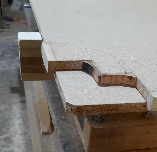 عکس کف تخت خواب شرکت آذر صنعت ابراهیمی