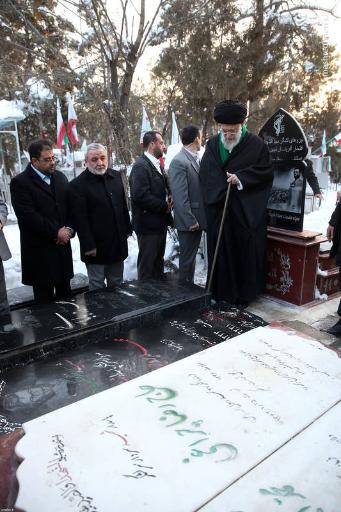 عکس مزار شهید بروجردی