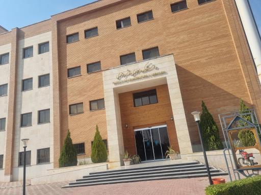 عکس دانشکده معماری و شهرسازی