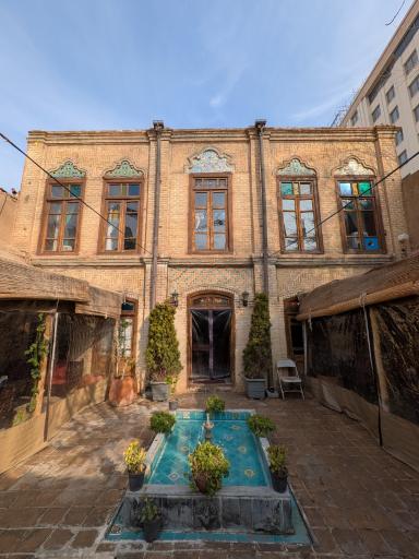 عکس کافه رستوران احمدیان