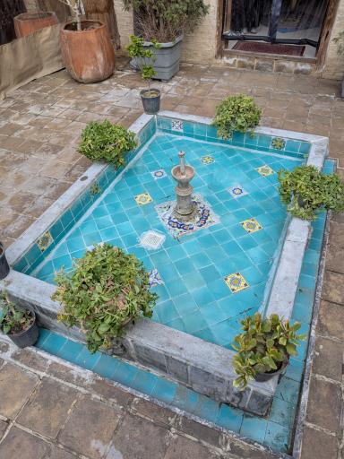 عکس کافه رستوران احمدیان