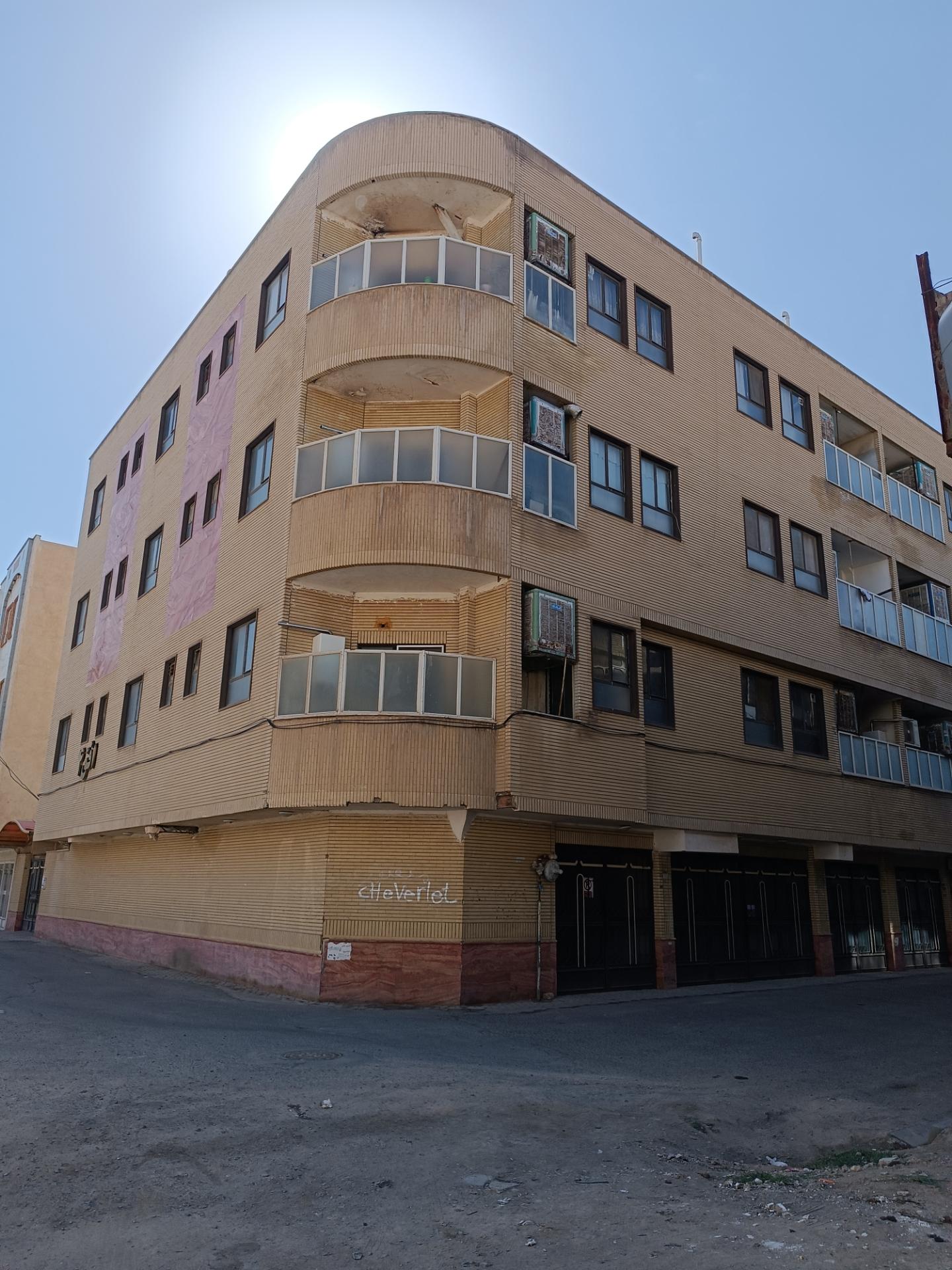 عکس مجتمع افق 4