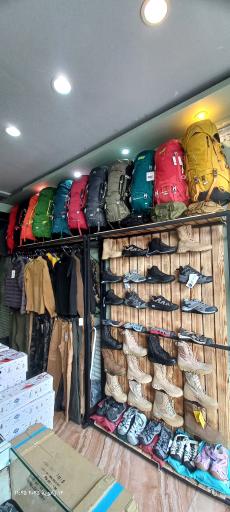 عکس فروشگاه لوازم کوهنوردی کمپ رود