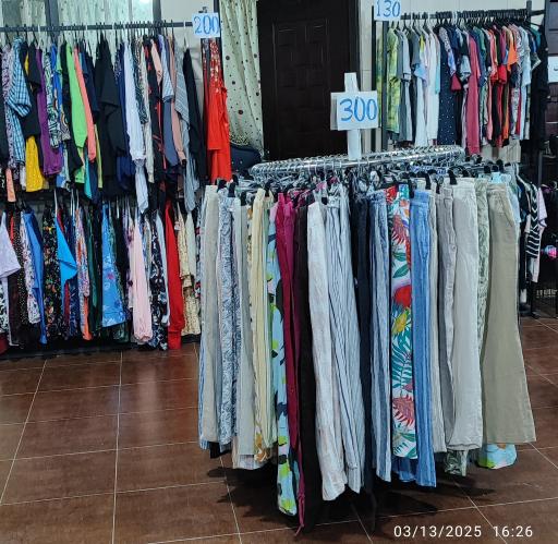 عکس پوشاک استوک ارسلان