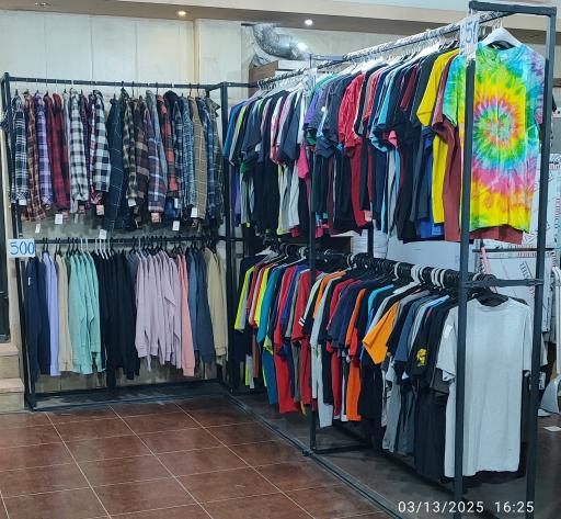 عکس پوشاک استوک ارسلان