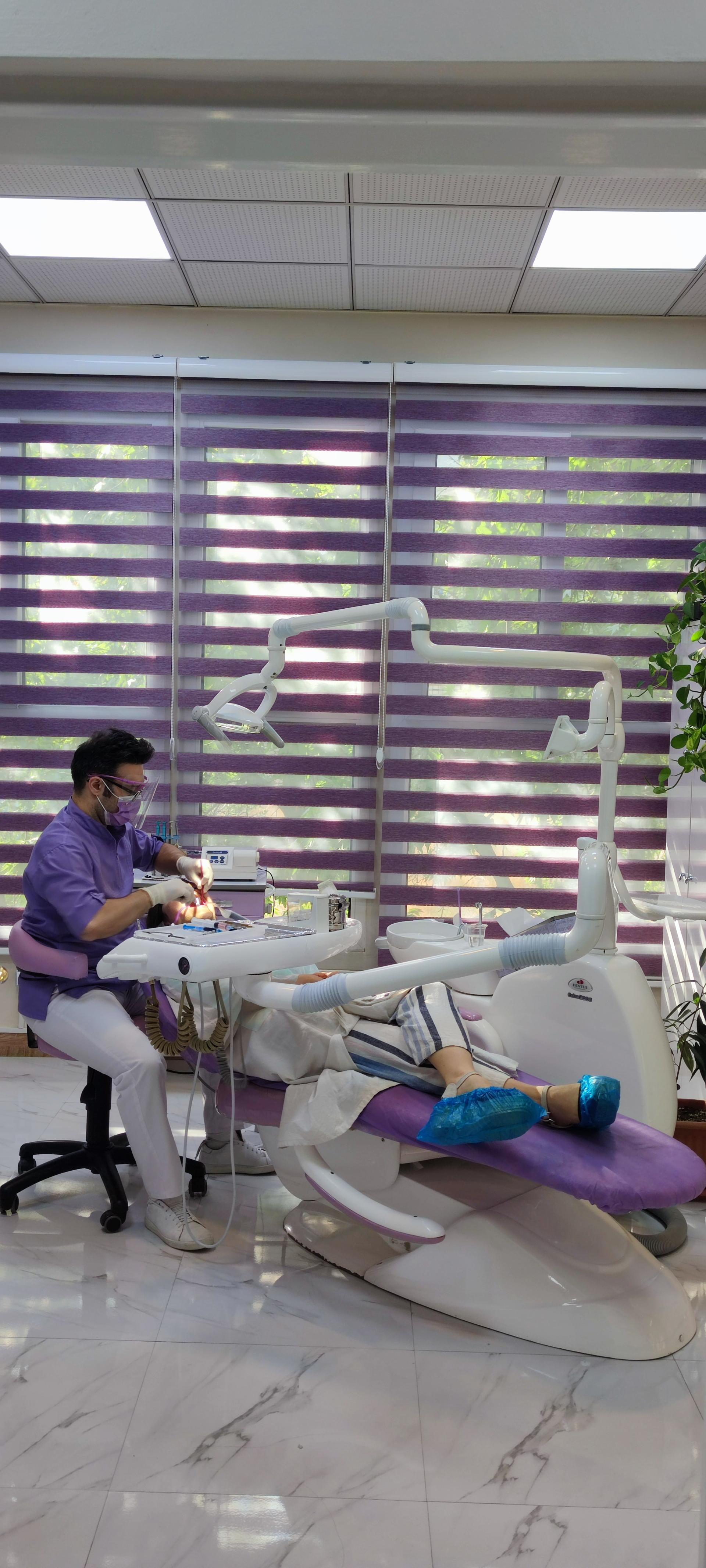 عکس  مطب دکتر محمد دانش‌نژاد