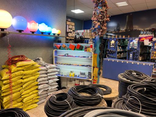 عکس کالای برق صنعتی جروقی