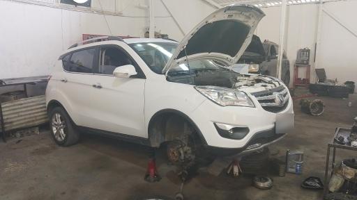 عکس کلینیک تخصصی کیا و هیوندا و گیربکس اتوماتیک شعبانیان