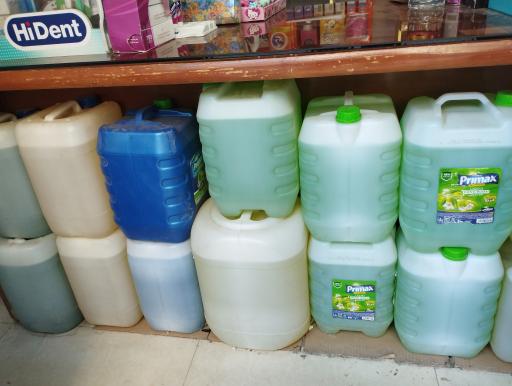 عکس فروشگاه ظروف یکبار مصرف و بهداشتی رنگین کمان 