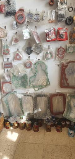 عکس فروشگاه ادوات و لوازم ایران تراکتور