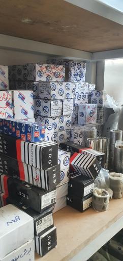 عکس فروشگاه ادوات و لوازم ایران تراکتور