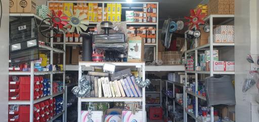 عکس فروشگاه ادوات و لوازم ایران تراکتور