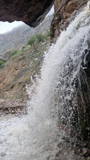عکس آبشار امرودک