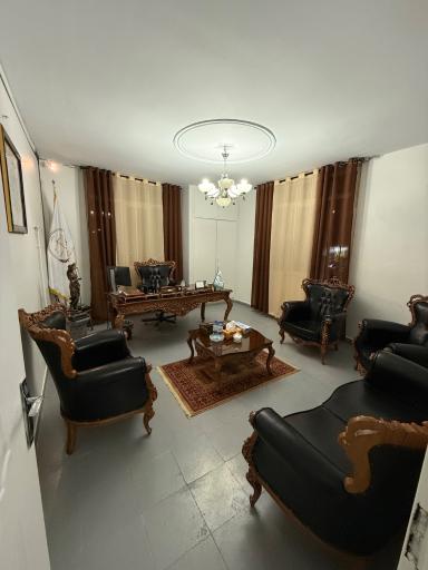 عکس دفتر وکالت حسام الدین انتظاریان