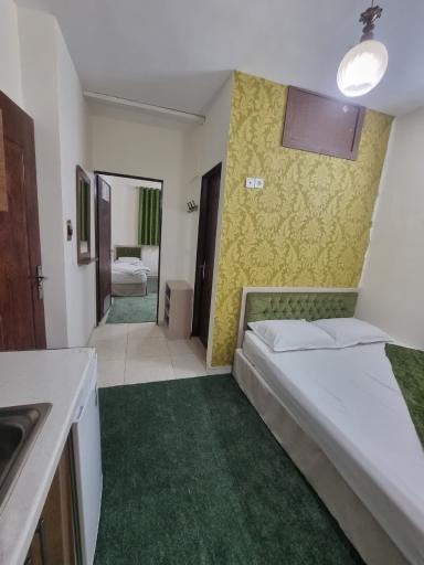 عکس هتل آپارتمان ادیان