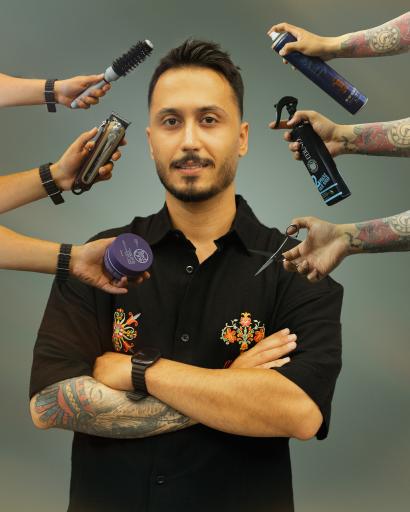 عکس آرایشگاه مردانه یونیک