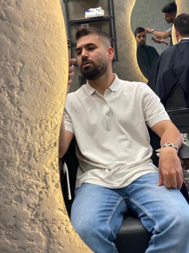 عکس آرایشگاه مردانه یونیک