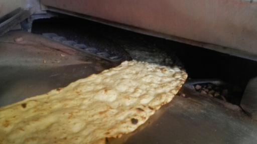 عکس سنگک پزی بهنام ساعد