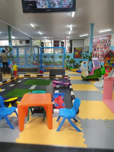 عکس خانه بازی شادینو