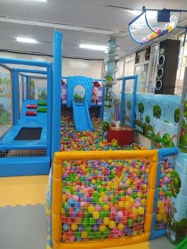 عکس خانه بازی شادینو