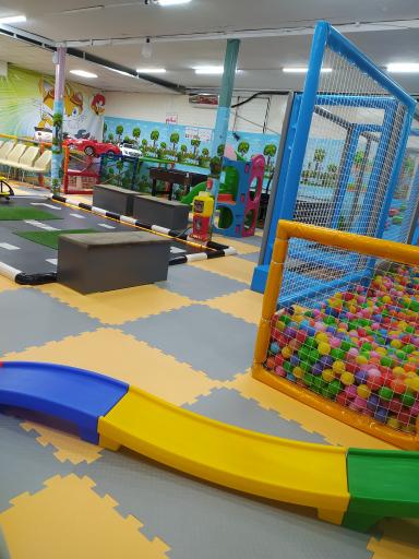 عکس خانه بازی شادینو