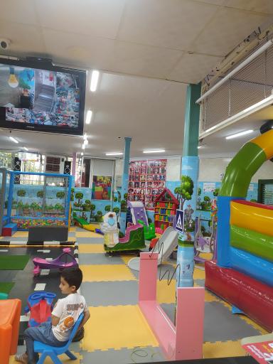 عکس خانه بازی شادینو