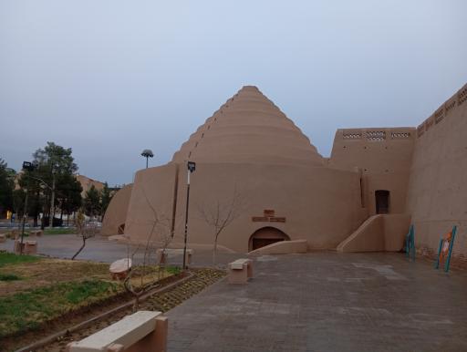 عکس یخدان مویدی