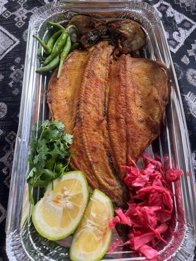 عکس غذا خوری رهگذر