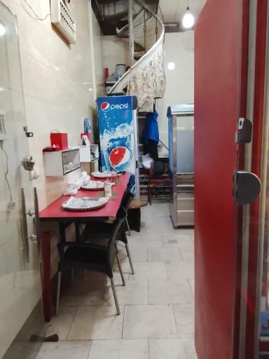 عکس ساندویچ قدیمی خاتون