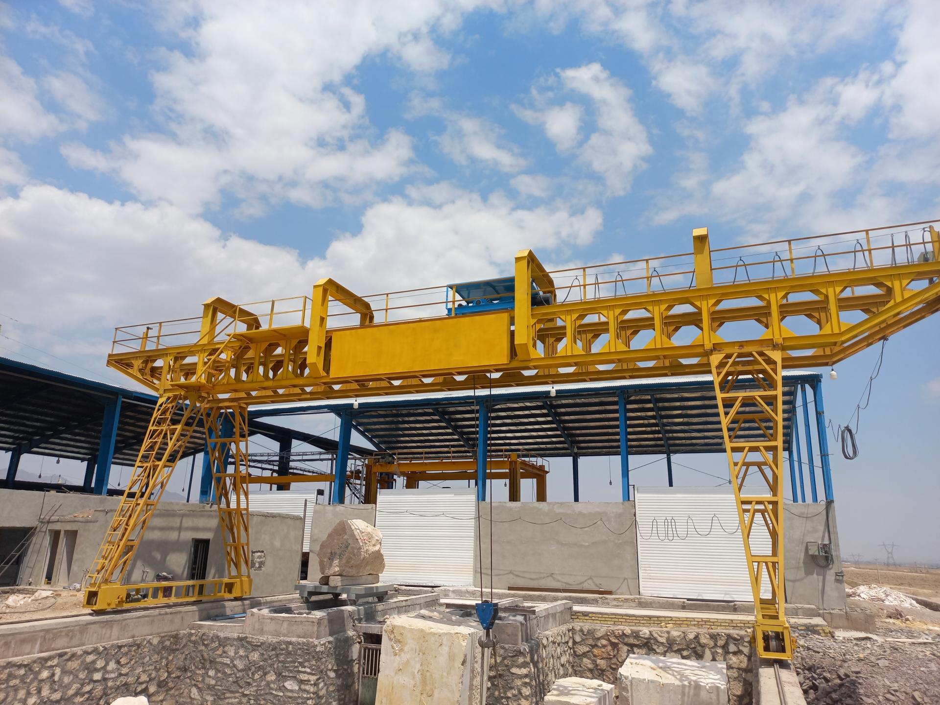 عکس سنگبری دنا سنگ محلات