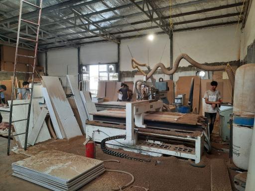 عکس کارگاه نجاری جابری 