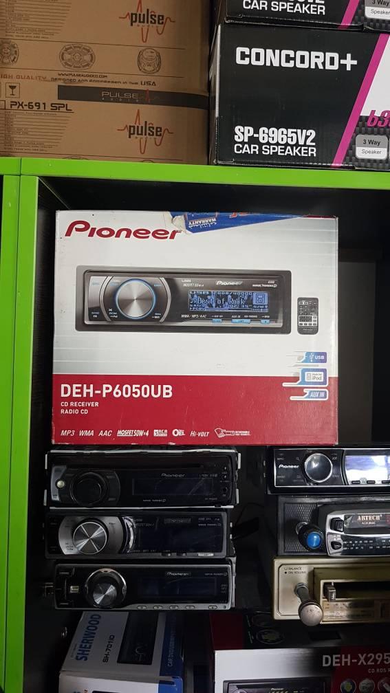 عکس تزئینات اتومبیل رادیو طپش