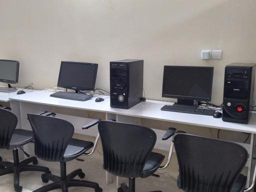 عکس اموزشگاه کامپیوتر کاوش بجنورد