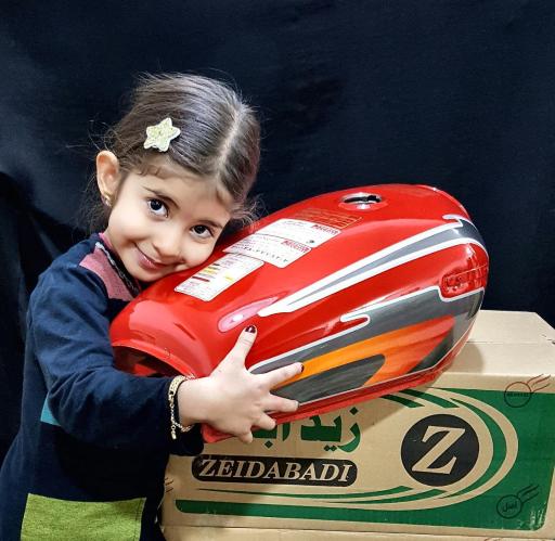 عکس لوازم‌ موتورسیکلت زیدآبادی 