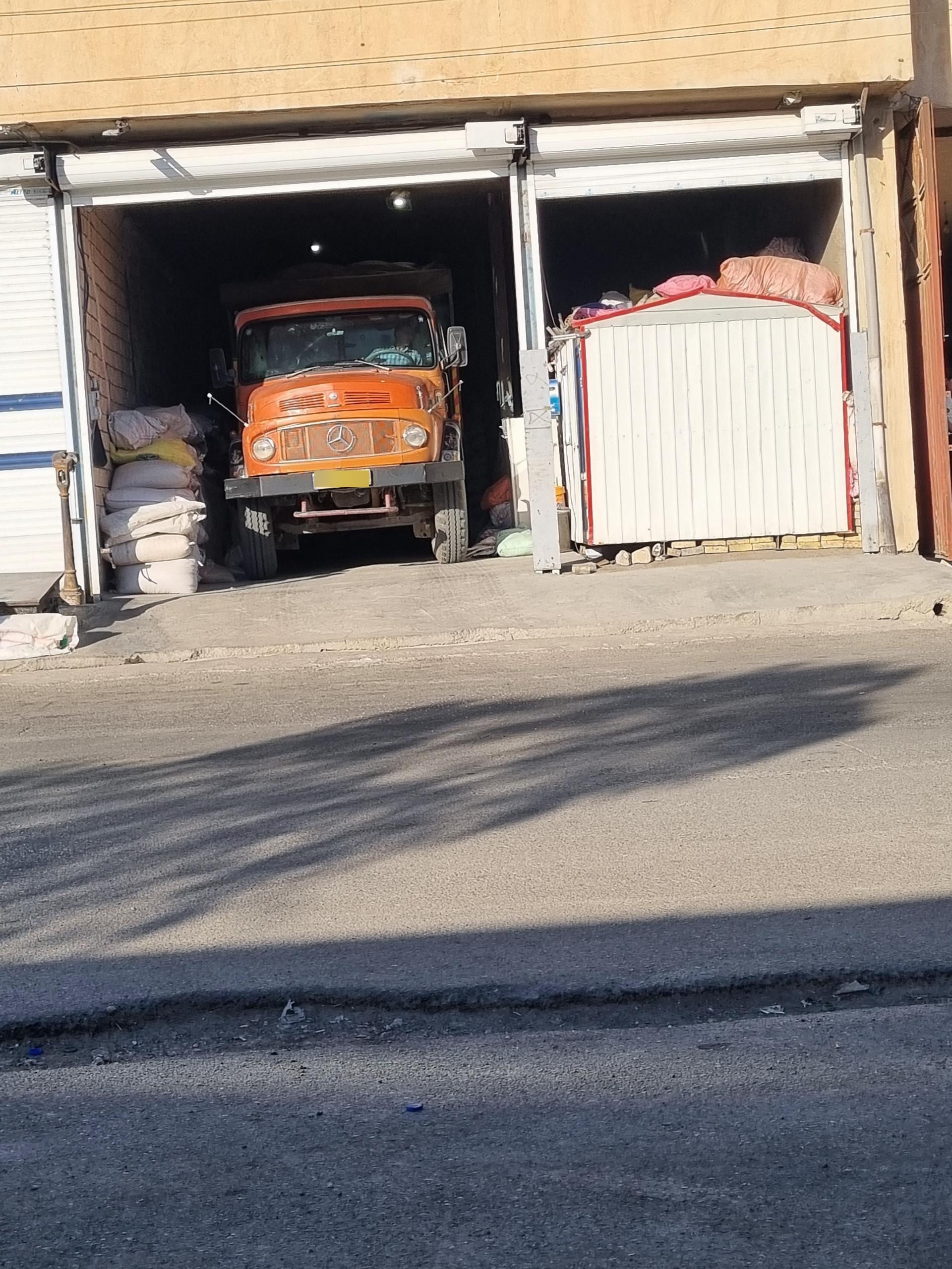 عکس بازرگانی سالار عظمی