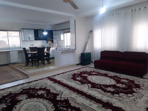 عکس خانه  ۱۰۲ گل سرخ
