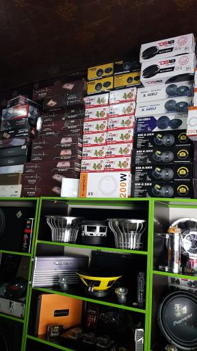 عکس تزئینات اتومبیل رادیو طپش