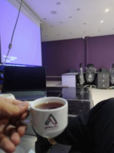 عکس کافه املاک راه بنفش