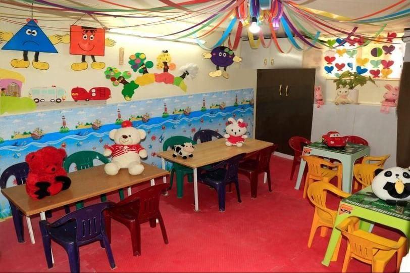 عکس مهدکودک و پیش دبستانی عمو زنجیرباف