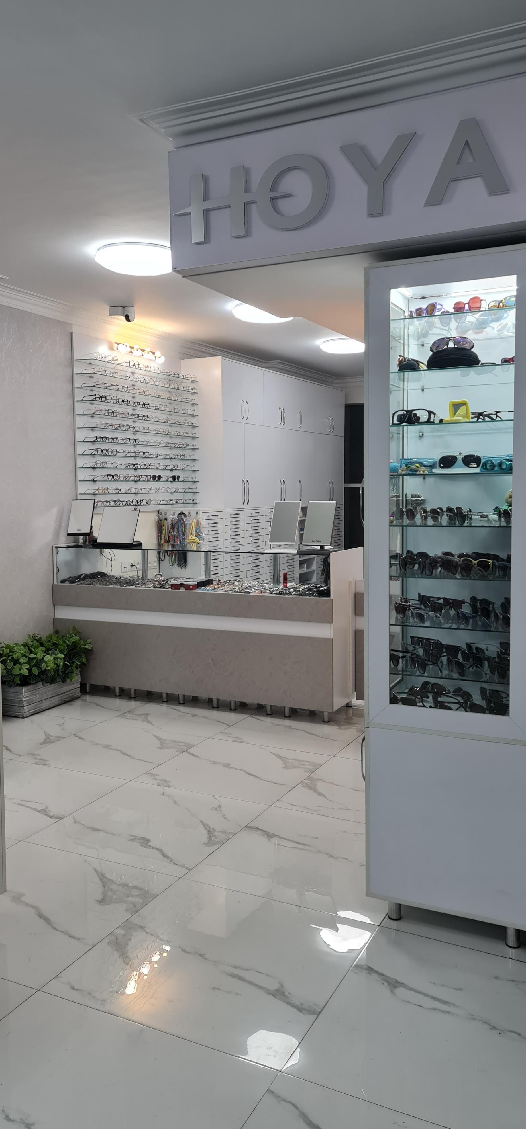 عکس بینایی سنجی ناهید