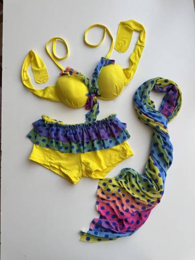 عکس فروشگاه لباس زیر لیمو