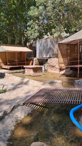 عکس سفره خانه سنتی دومیلون