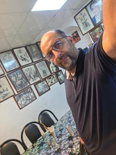 عکس رستوران خان بابا