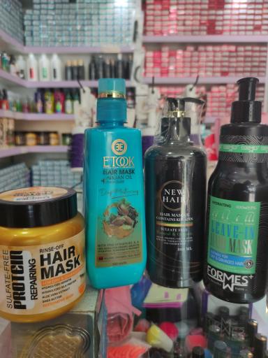 عکس فروشگاه لوازم آرایشی بهداشتی پناه