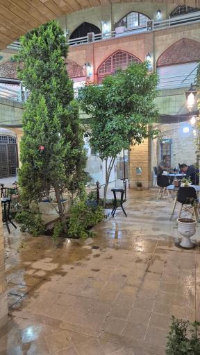 عکس کافه بازار