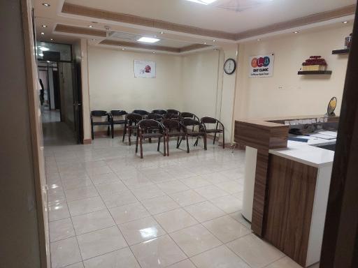 عکس کلینیک شنوایی سنجی بهار