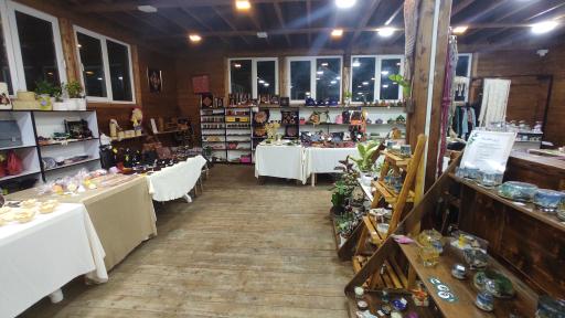 کافه گیل بانو، Gilbanoo Cafe